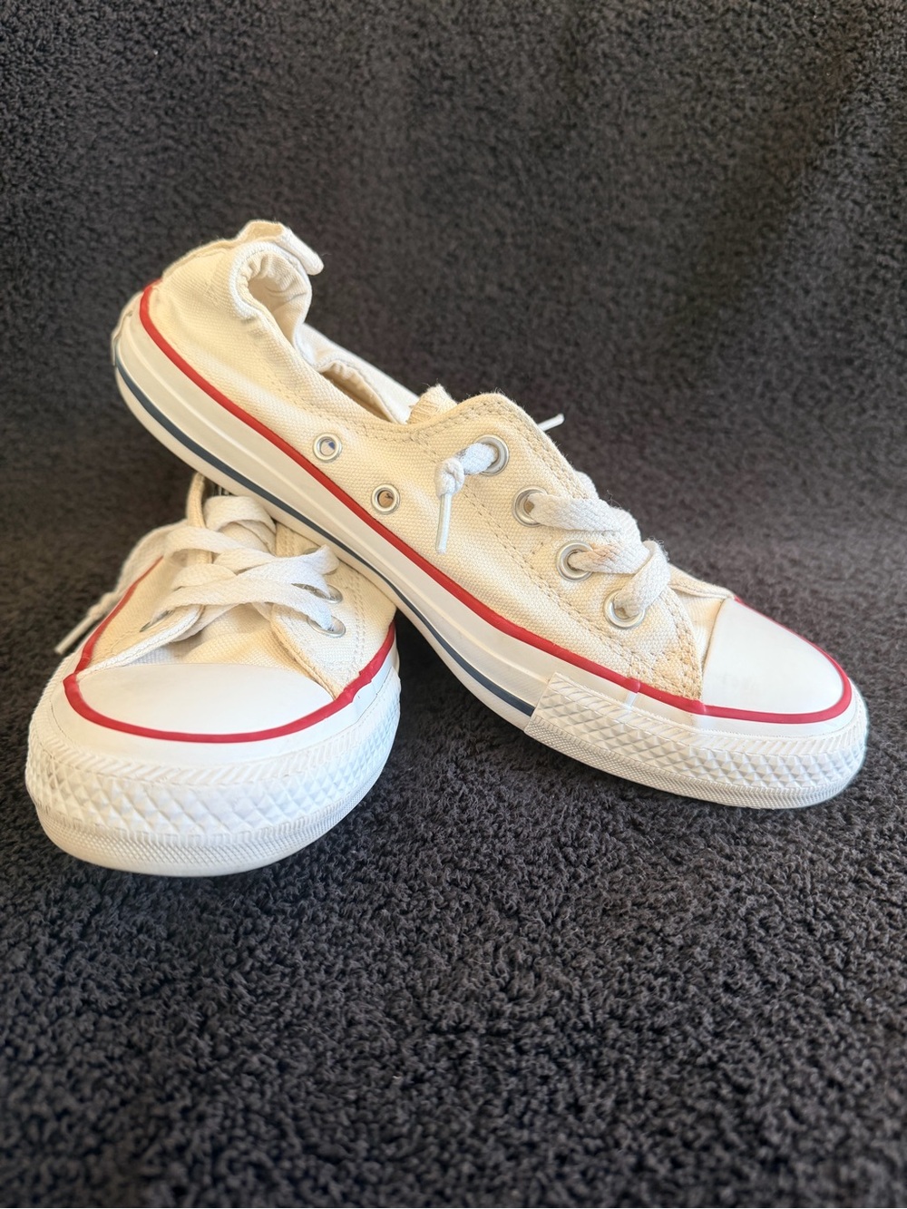 Converse Shoreline Low-Top Canvas Sneakers in white with Red and Blue Trim
